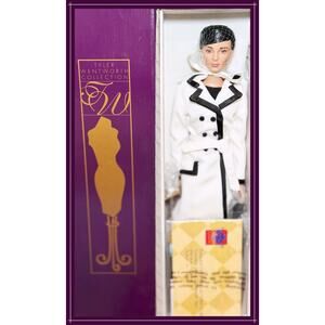 16" Tonner Chase Model Ashleigh Tyler Wentworth Sydney Chase Fashion Doll TW3404